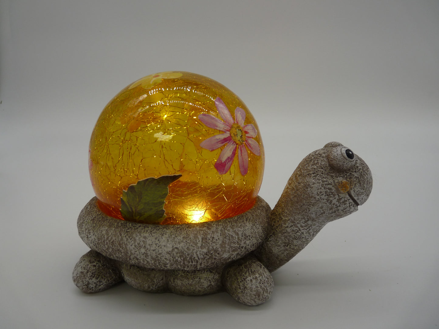 SOLAR ILLUMINATED GARDEN FRIENDS - M70461